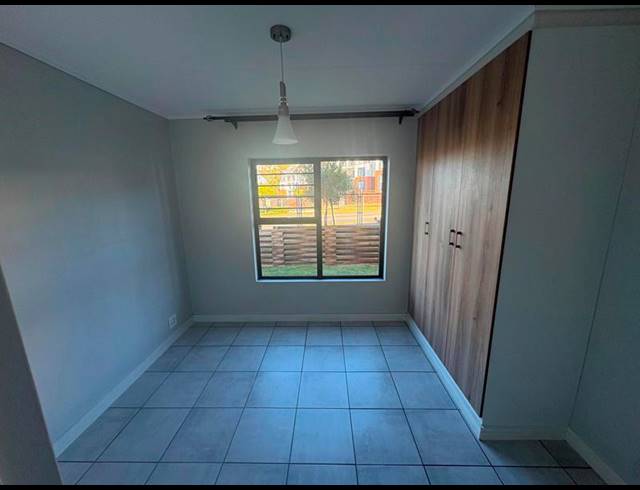 2 BEDROOM PROPERTY TO RENT IN LINBRO PARK